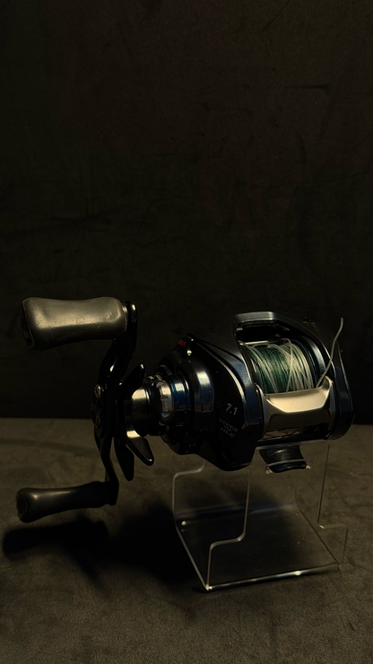 Daiwa Steez A TW HLC 7.1 Esquerda